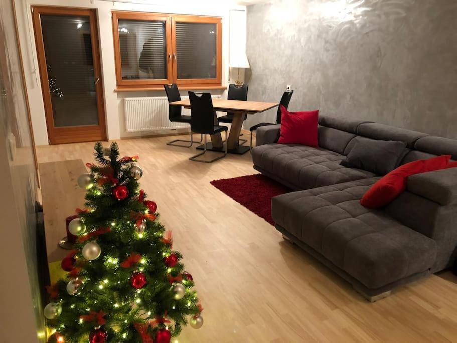 Appartamento Nuovo E Comfort A Brunico Kronplatz Exteriér fotografie